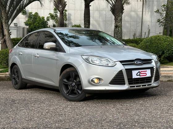 FORD FOCUS 1.6 S SEDAN 16V FLEX 4P POWERSHIFT